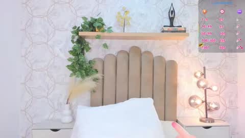 Snapshot of roma_love_ chatting on 11-27-25, 01:24 online show from 11-27-25, 01:24