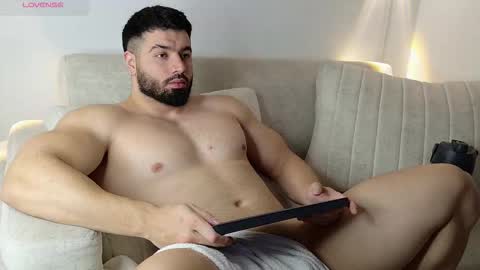 Roman Lux online show from 10-03-25, 03:47