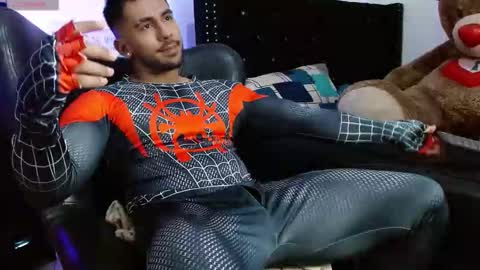 Roman online show from 11-24-25, 09:25