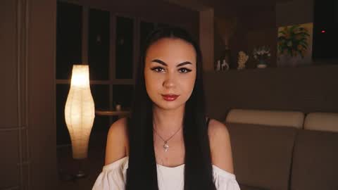 Nora online show from 04-05-26, 08:39