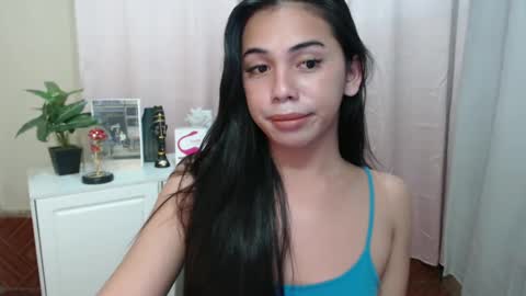 Snapshot of romantic_kath chatting on 12-28-24, 08:16 KATH online show from 12-28-24, 08:16