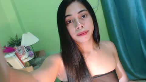 Snapshot of romantic_kath chatting on 01-31-25, 03:00 KATH online show from 01-31-25, 03:00