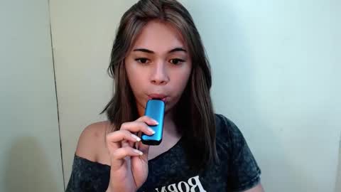 Snapshot of romantic_kath chatting on 09-23-25, 07:50 KATH online show from 09-23-25, 07:50