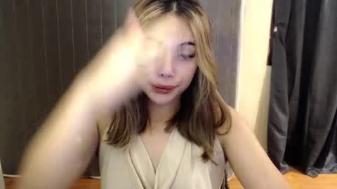 Snapshot of romantic_kath chatting on 12-02-25, 05:41 KATH online show from 12-02-25, 05:41