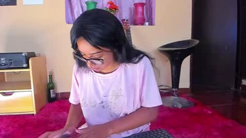 Is A Belle online show from 12-22-24, 02:06