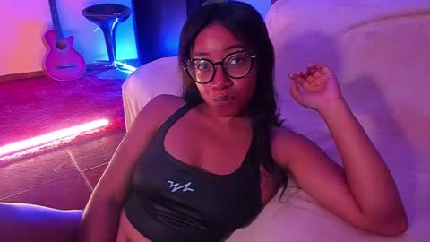 Is A Belle online show from 02-08-25, 02:15