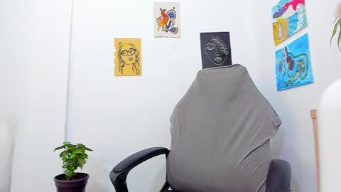 Is A Belle online show from 03-02-25, 01:49