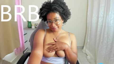 Snapshot of romantic_stargirl chatting on 05-24-26, 02:22 Is A Belle online show from 05-24-26, 02:22