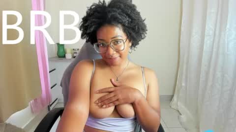 Snapshot of romantic_stargirl chatting on 06-22-26, 12:24 Is A Belle online show from 06-22-26, 12:24