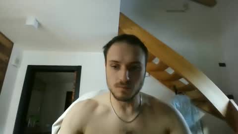 Snapshot of romanz123 chatting on 12-18-25, 01:39 romanz123 online show from 12-18-25, 01:39