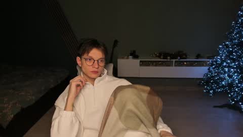 Snapshot of romeo_mercy chatting on 01-02-25, 10:11 Romeo online show from 01-02-25, 10:11