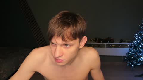 Snapshot of romeo_mercy chatting on 01-03-25, 07:27 Romeo online show from 01-03-25, 07:27