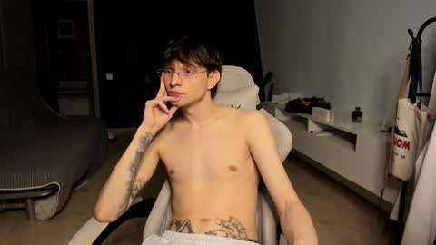 Romeo online show from 02-15-26, 12:51