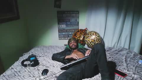 romeotyn online show from 10-01-25, 06:41