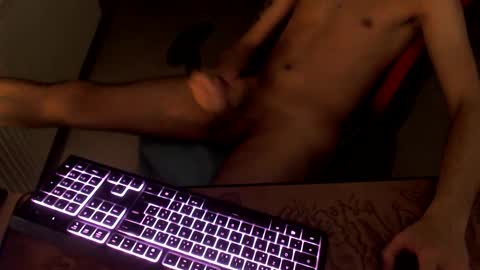 Snapshot of romsmcfly chatting on 02-02-25, 06:42 Marty online show from 02-02-25, 06:42