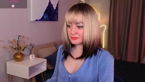 Snapshot of rones_meee chatting on 02-26-26, 08:13 Olivia online show from 02-26-26, 08:13