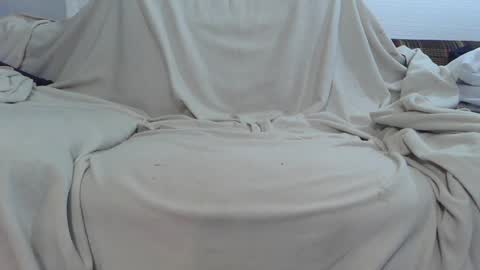 Snapshot of roney58 chatting on 07-13-26, 07:22 roney58 online show from 07-13-26, 07:22