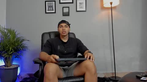 RonnieCanford online show from 01-09-26, 06:53