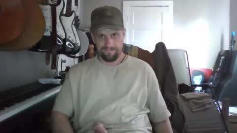 Snapshot of ronniejohnston13 chatting on 04-17-26, 09:40 ronniejohnston13 online show from 04-17-26, 09:40
