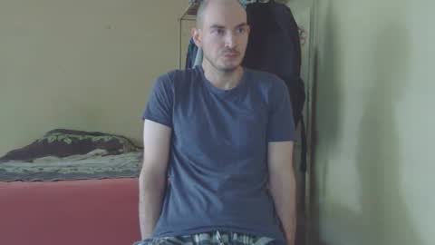 Snapshot of ronniemaster chatting on 02-24-25, 11:09 ronniemaster online show from 02-24-25, 11:09