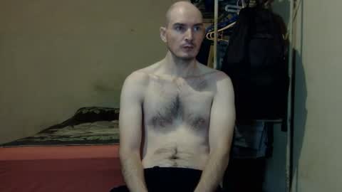 Snapshot of ronniemaster chatting on 09-10-25, 08:58 ronniemaster online show from 09-10-25, 08:58