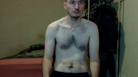 Snapshot of ronniemaster chatting on 10-20-25, 12:11 ronniemaster online show from 10-20-25, 12:11