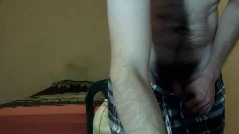 Snapshot of ronniemaster chatting on 10-31-25, 02:56 ronniemaster online show from 10-31-25, 02:56