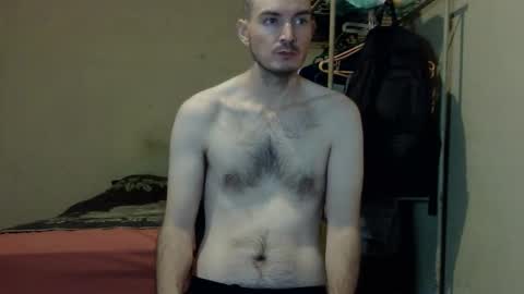 Snapshot of ronniemaster chatting on 11-13-25, 02:32 ronniemaster online show from 11-13-25, 02:32