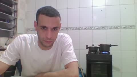 Snapshot of ronnispoto chatting on 12-10-24, 09:33 ronny online show from 12-10-24, 09:33