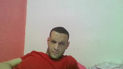 Snapshot of ronnispoto chatting on 12-18-24, 12:32 ronny online show from 12-18-24, 12:32