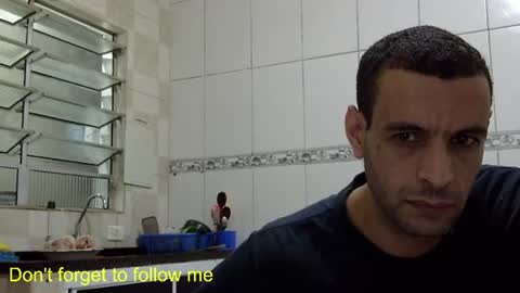 Snapshot of ronnispoto chatting on 02-15-25, 09:59 ronny online show from 02-15-25, 09:59