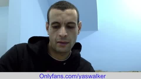 Snapshot of ronnispoto chatting on 10-23-25, 12:10 ronny online show from 10-23-25, 12:10