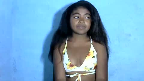 Snapshot of ronny_angel chatting on 06-08-26, 06:25 Xena online show from 06-08-26, 06:25
