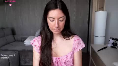Snapshot of ronny_ponny chatting on 06-19-26, 08:40 RonnyPonny online show from 06-19-26, 08:40