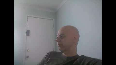 Snapshot of rooboy55 chatting on 03-28-26, 03:17 rooboy55 online show from 03-28-26, 03:17