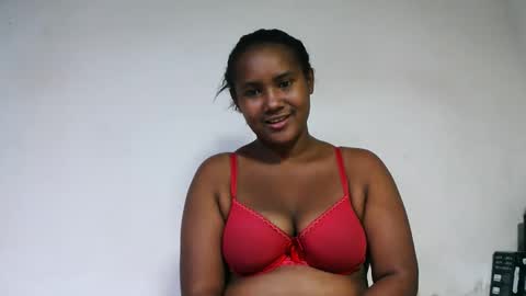 Snapshot of roosesexy chatting on 06-01-26, 08:10 roosesexy online show from 06-01-26, 08:10