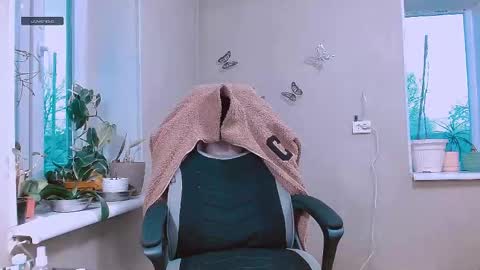 rosa843850 online show from 04-12-26, 04:34