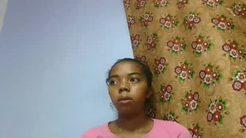 Snapshot of rosah225127 chatting on 04-16-26, 09:32 rosah225127 online show from 04-16-26, 09:32