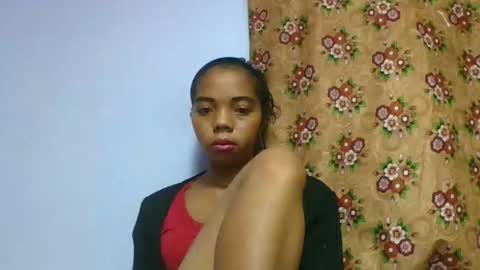 Snapshot of rosah225127 chatting on 04-18-26, 04:05 rosah225127 online show from 04-18-26, 04:05