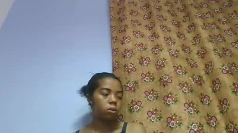 Snapshot of rosah225127 chatting on 04-25-26, 06:16 rosah225127 online show from 04-25-26, 06:16