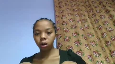 Snapshot of rosah225127 chatting on 04-26-26, 03:48 rosah225127 online show from 04-26-26, 03:48