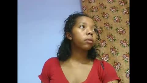 Snapshot of rosah225127 chatting on 05-12-26, 05:48 rosah225127 online show from 05-12-26, 05:48