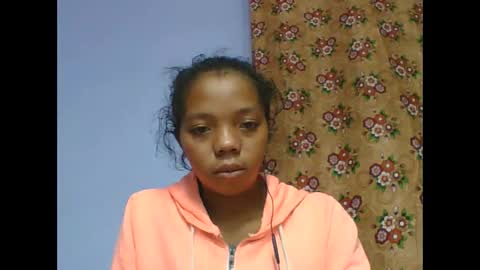Snapshot of rosah225127 chatting on 05-16-26, 10:36 rosah225127 online show from 05-16-26, 10:36