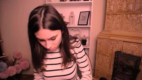 Rose online show from 03-17-26, 07:12