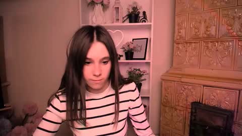 Rose online show from 03-27-26, 08:48