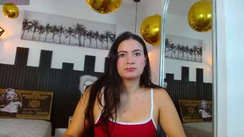 R O S A L I A online show from 06-24-26, 04:33