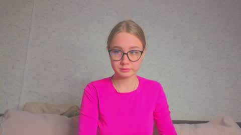 rosalina online show from 03-24-26, 05:56