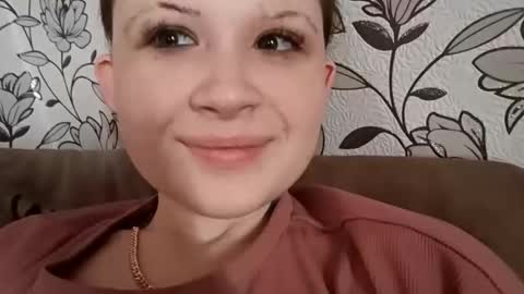 Alicia online show from 10-19-25, 07:31