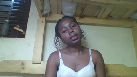 Snapshot of rosalinda933 chatting on 03-10-26, 11:48 Rosalinda online show from 03-10-26, 11:48