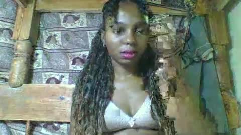 Snapshot of rosalinda933 chatting on 03-30-26, 10:38 Rosalinda online show from 03-30-26, 10:38